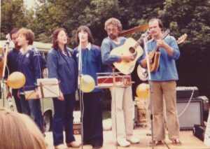 September 1979 - Paris - Fest der L'Humanitè, Zentralorgan der KP - Gießener Songgruppe